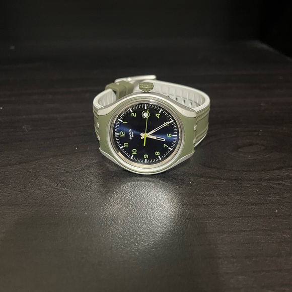 Swatch Go Climb aluminium Xlite men's  watch date Blue Dial - Picture 2 of 5